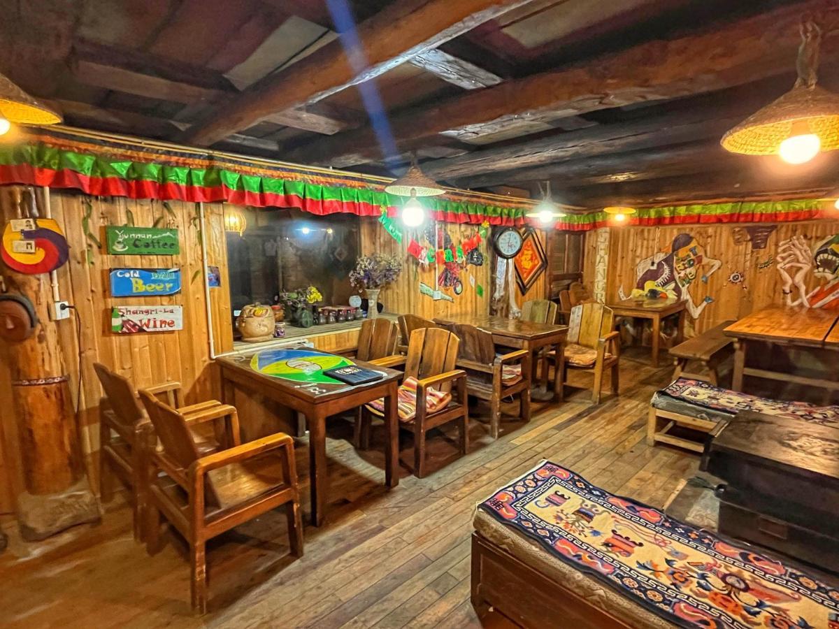 Tavern Hostel仁和客栈 Shangri-La Eksteriør billede